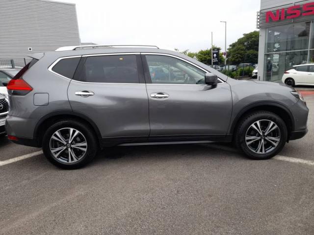 Nissan X-Trail image 1