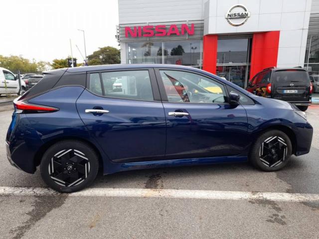 Nissan Leaf image 1