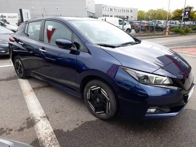 Nissan Leaf image 5