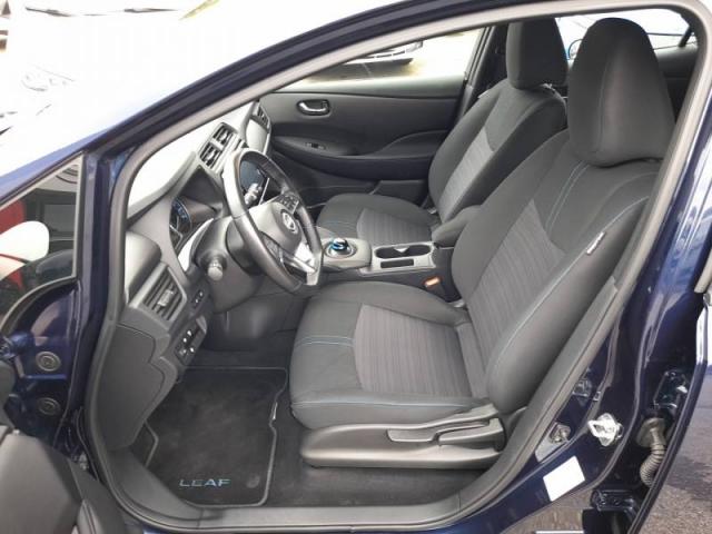 Nissan Leaf image 9