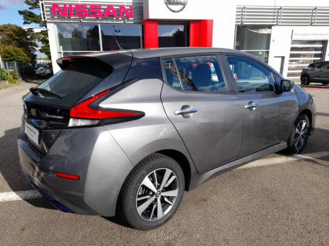 Nissan Leaf image 9