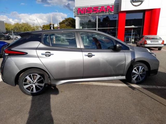 Nissan Leaf image 3