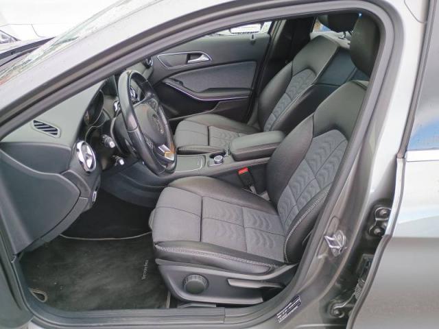 Mercedes Benz Classe Gla image 4