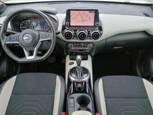 Nissan Juke image 9