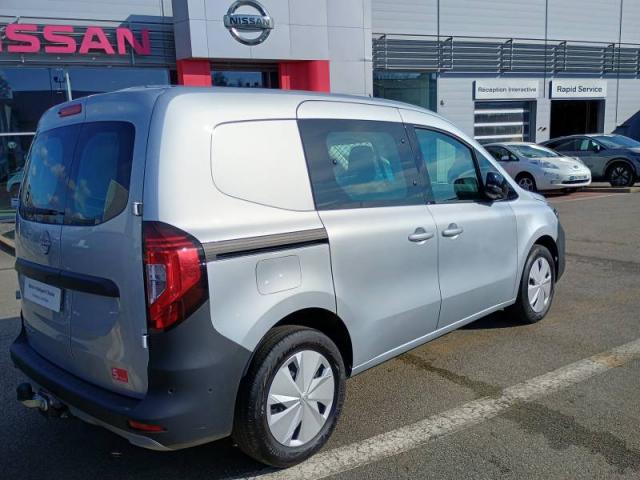 Nissan Townstar image 8