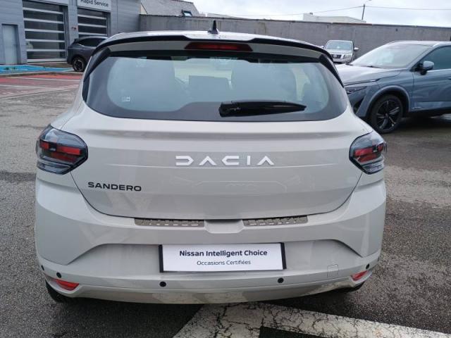 Dacia Sandero image 2