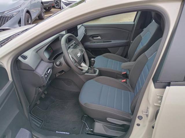 Dacia Sandero image 4