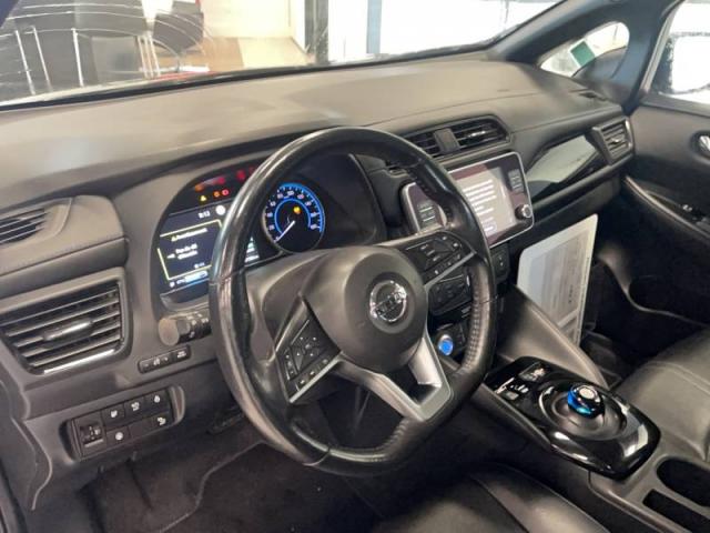 Nissan Leaf image 5