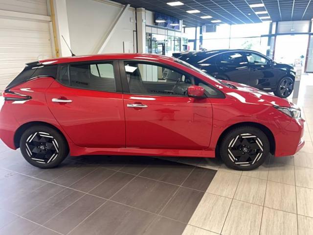 Nissan Leaf image 7