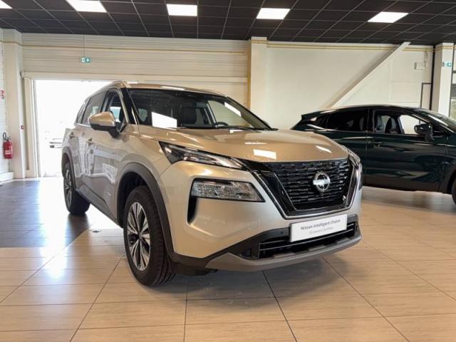 Nissan X-Trail image 8