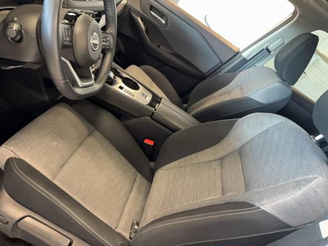 Nissan X-Trail image 1