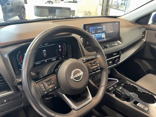 Nissan X-Trail image 5