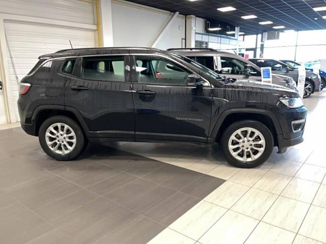 Jeep Compass image 2