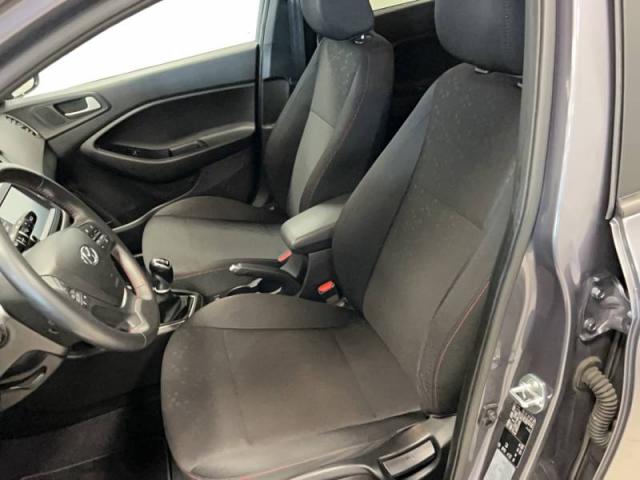 Hyundai I20 image 3