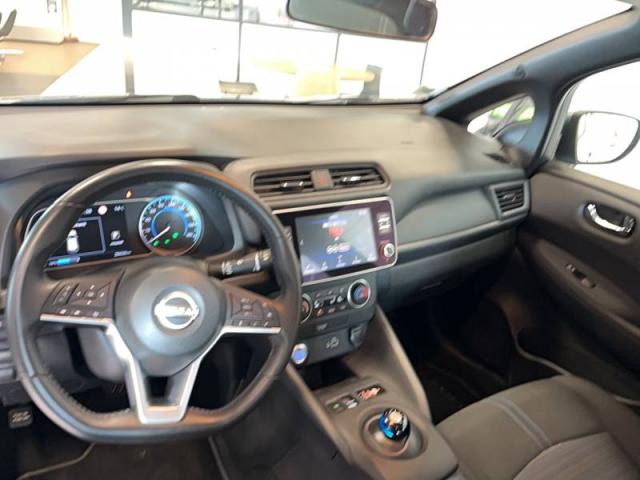 Nissan Leaf image 1