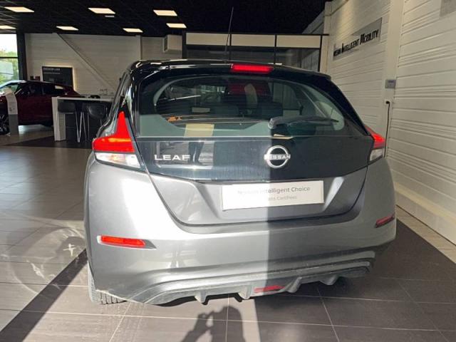 Nissan Leaf image 3