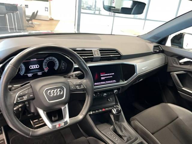 Audi Q3 image 7