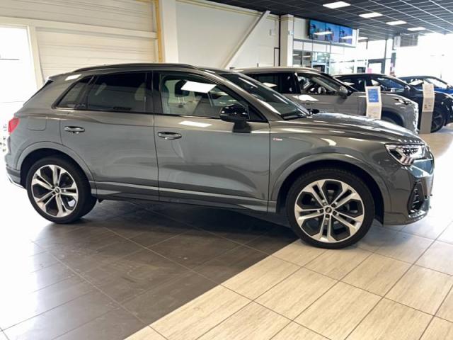 Audi Q3 image 9