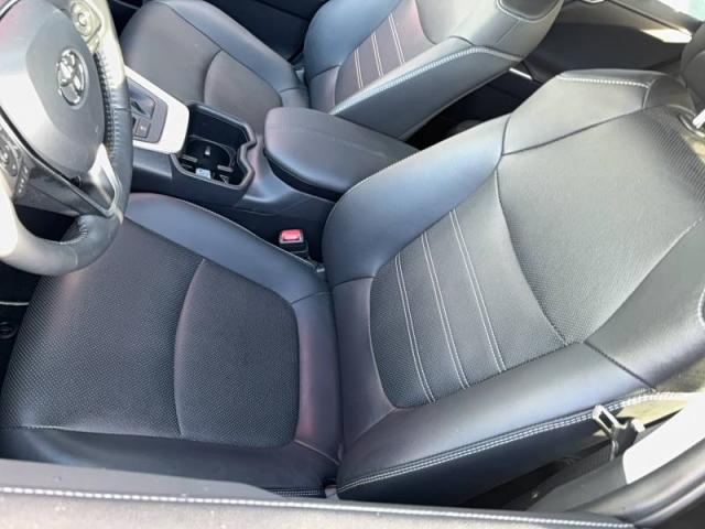 Toyota Rav4 image 9