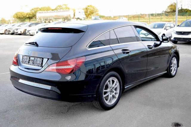 Mercedes Benz Cla image 7