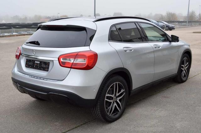 Mercedes Benz Classe Gla image 6