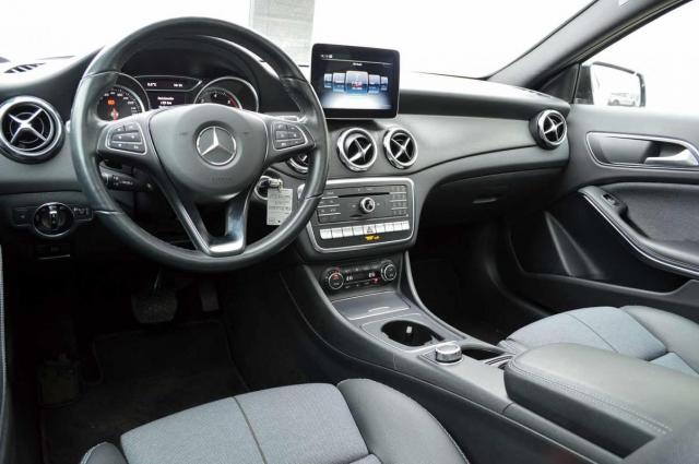 Mercedes Benz Classe Gla image 1