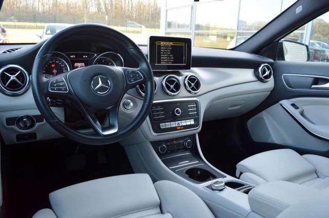 Mercedes Benz Classe Gla image 2