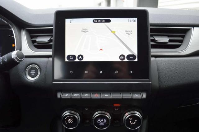 Renault Captur image 1