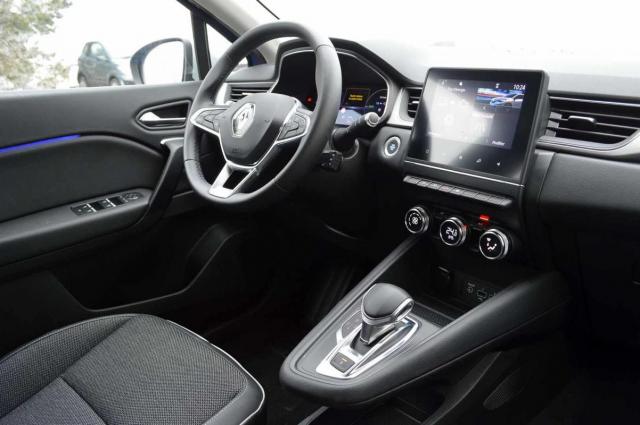 Renault Captur image 1