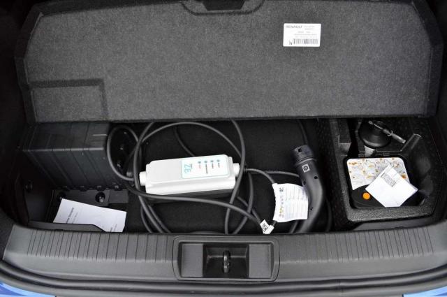 Renault Captur image 2