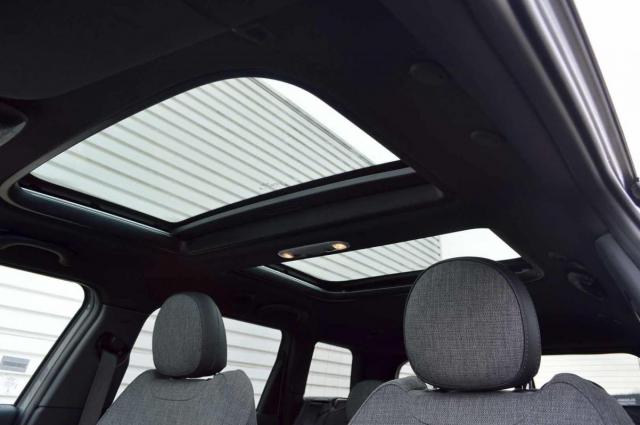 Mini Clubman image 3