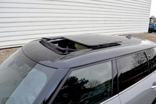 Mini Clubman image 1