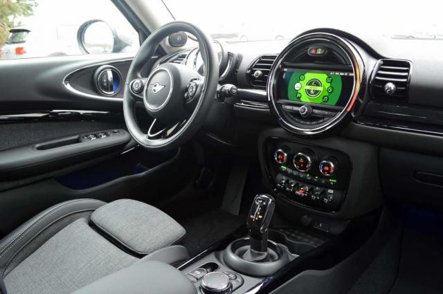 Mini Clubman image 1