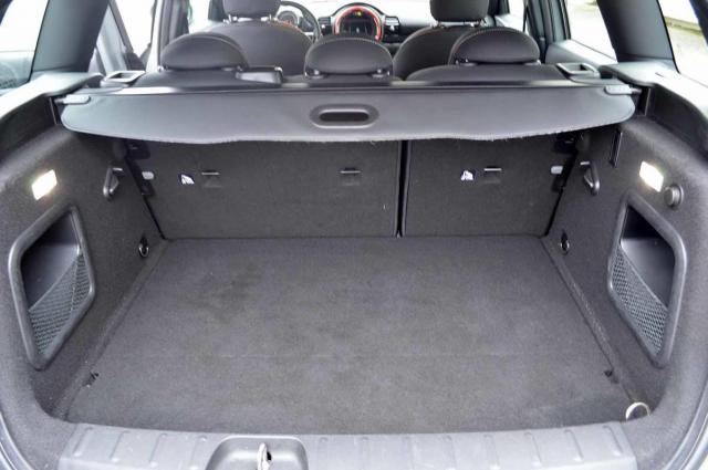 Mini Clubman image 3