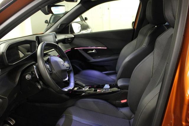 Peugeot 2008 image 5