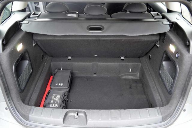 Mini Clubman image 3