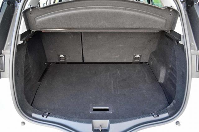 Renault Scénic image 2