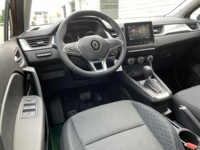 Renault Captur image 1