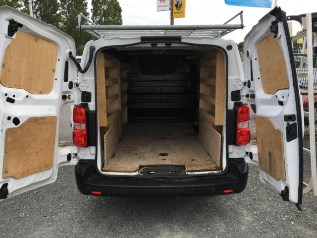 Citroen Jumpy image 8