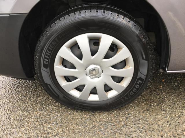 Renault Trafic image 1