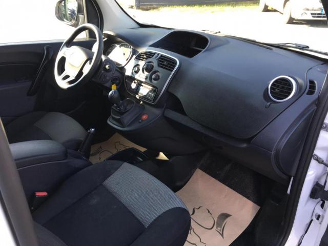 Renault Kangoo image 4