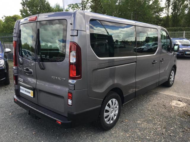 Renault Trafic image 8