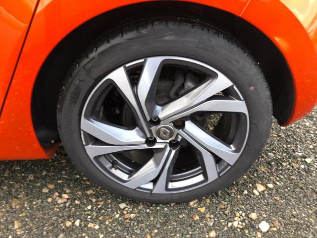 Renault Clio image 9