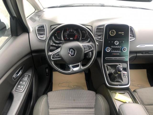 Renault Grand Scénic image 9