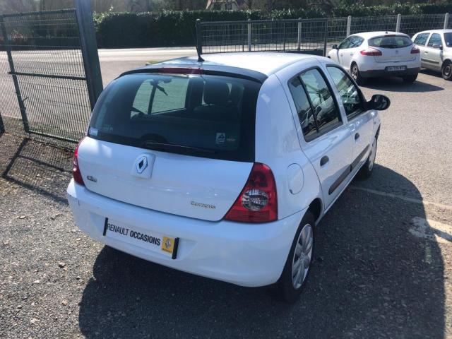 Renault Clio image 9