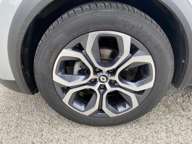 Renault Captur image 2