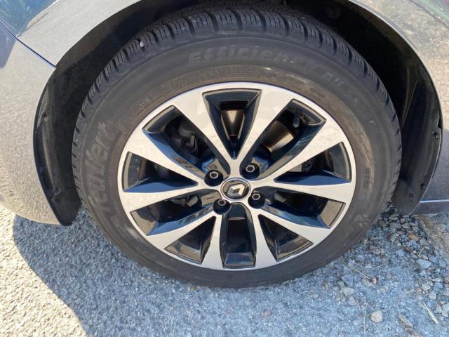 Renault Clio image 9