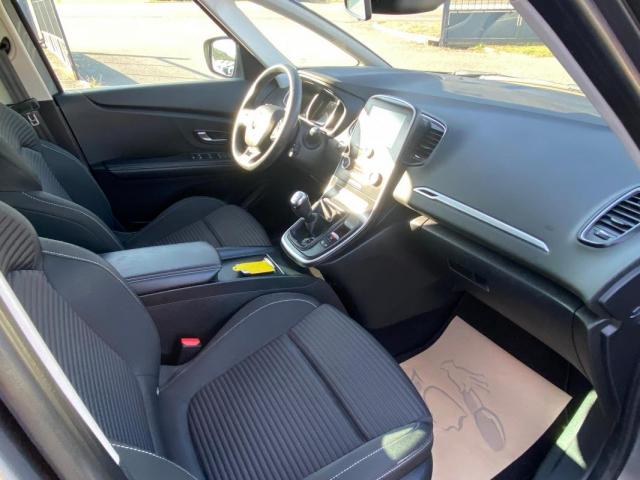 Renault Scénic image 4