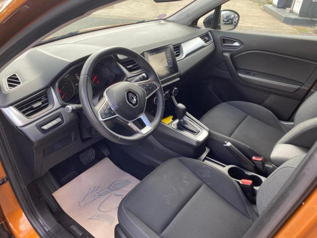 Renault Captur image 2