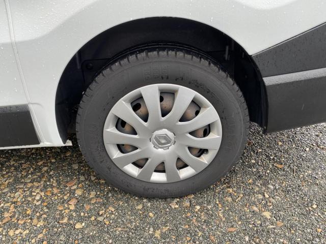 Renault Trafic image 1